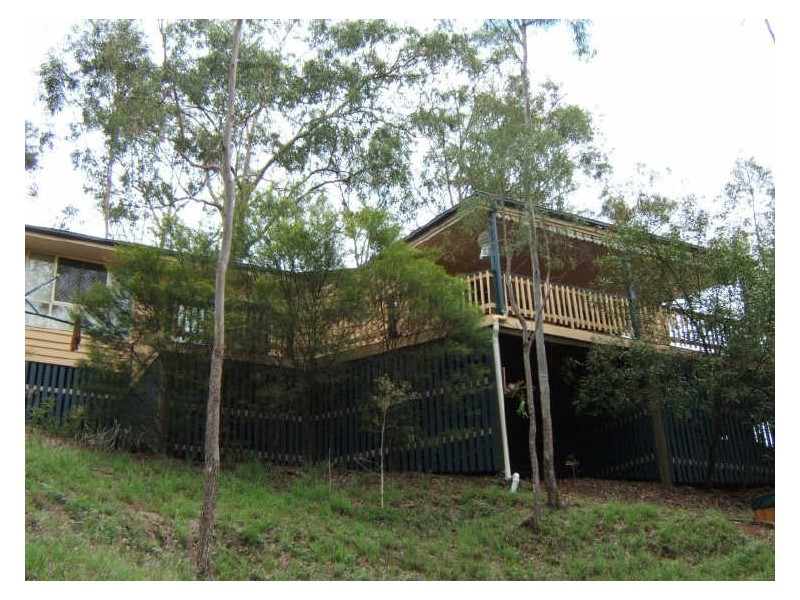 15 George Holt Drive, Mount Crosby QLD 4306