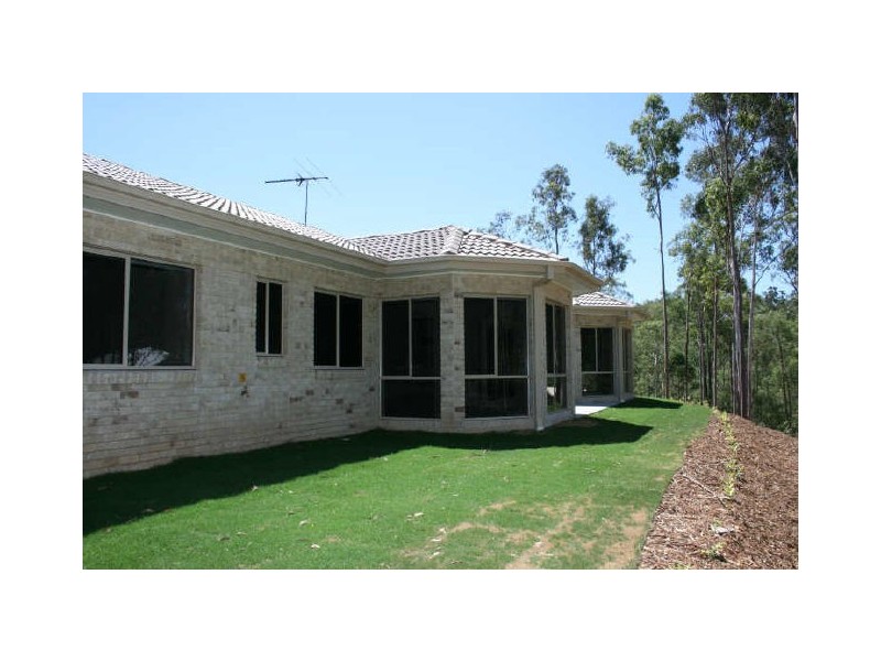 31 Barnes Court, Mount Crosby QLD 4306