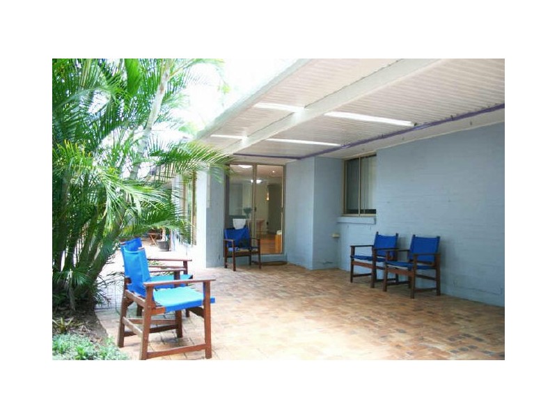 22 Binyara Street, Chapel Hill QLD 4069