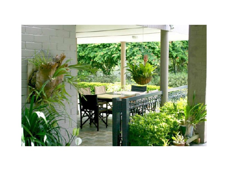 7 Jedburgh Street, Kenmore QLD 4069