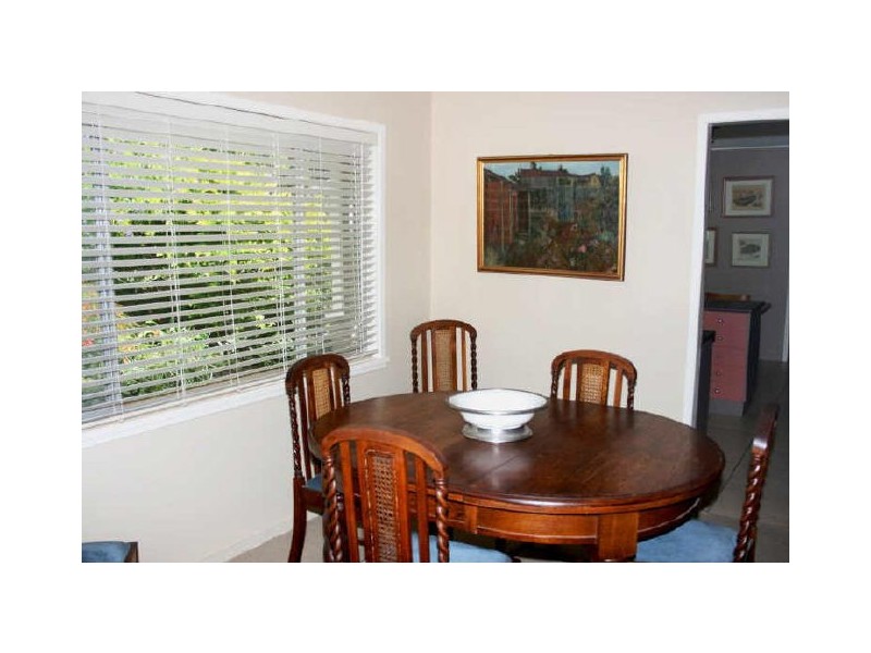 7 Jedburgh Street, Kenmore QLD 4069