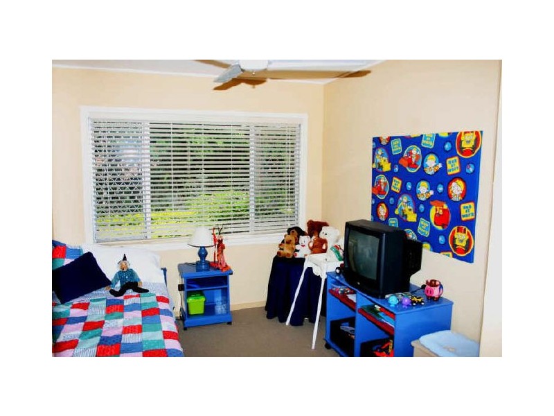 7 Jedburgh Street, Kenmore QLD 4069