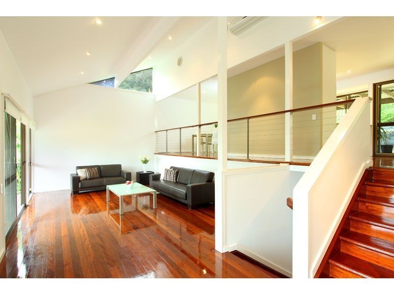 27 Fairweather Street, Kenmore QLD 4069