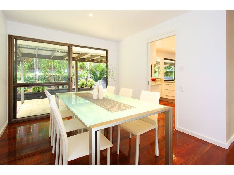 27 Fairweather Street, Kenmore QLD 4069