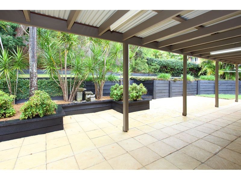 27 Fairweather Street, Kenmore QLD 4069