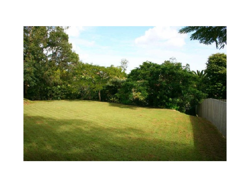 48 Goolman Street, Chapel Hill QLD 4069