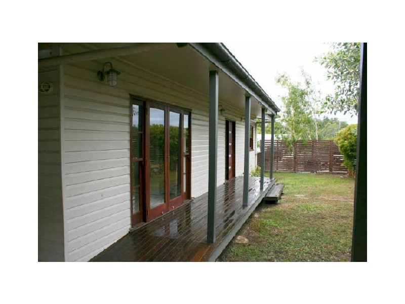 48 Wongabel Street, Kenmore QLD 4069