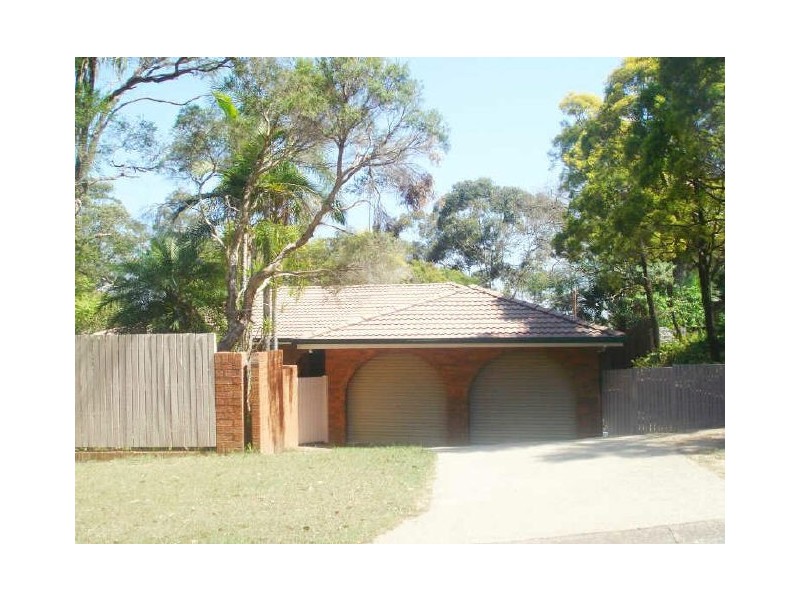 1 Marmindie Street, Chapel Hill QLD 4069