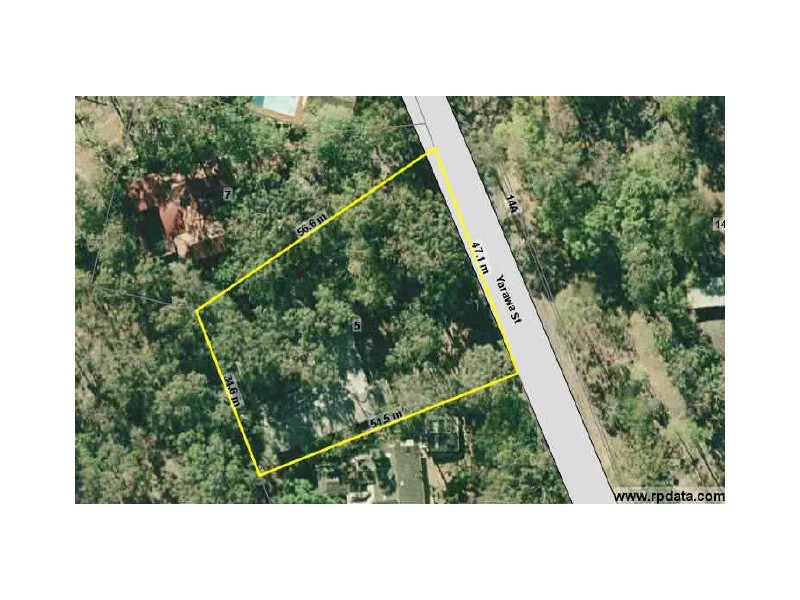 5 Yarawa St, Kenmore QLD 4069