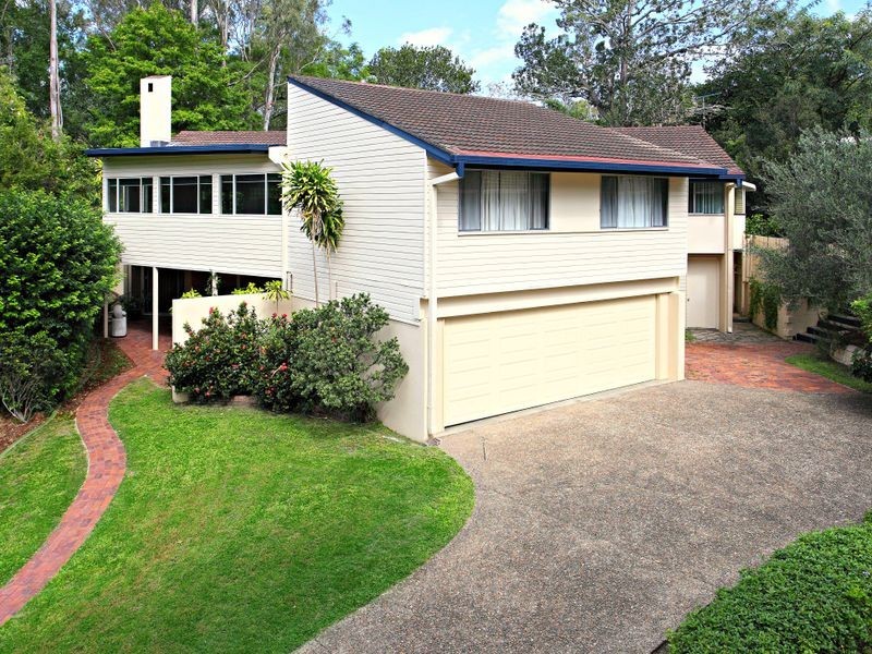 8 Bejimba Street, Kenmore QLD 4069