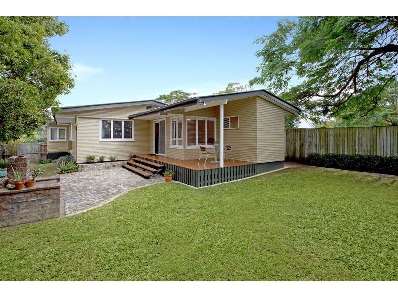 20 Alkina St, Kenmore QLD 4069