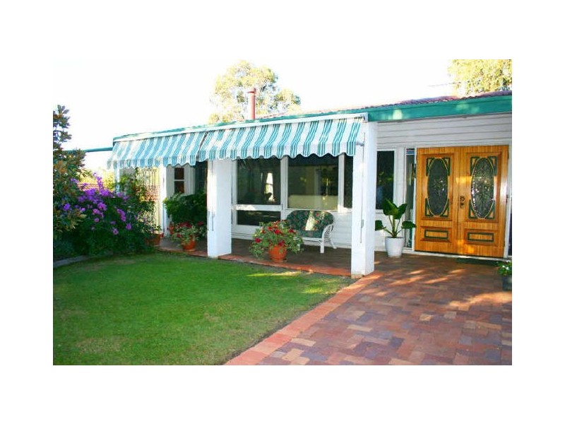 41 Strathspey Street, Kenmore QLD 4069