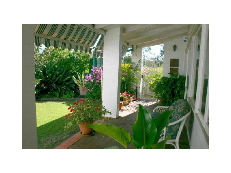 41 Strathspey Street, Kenmore QLD 4069