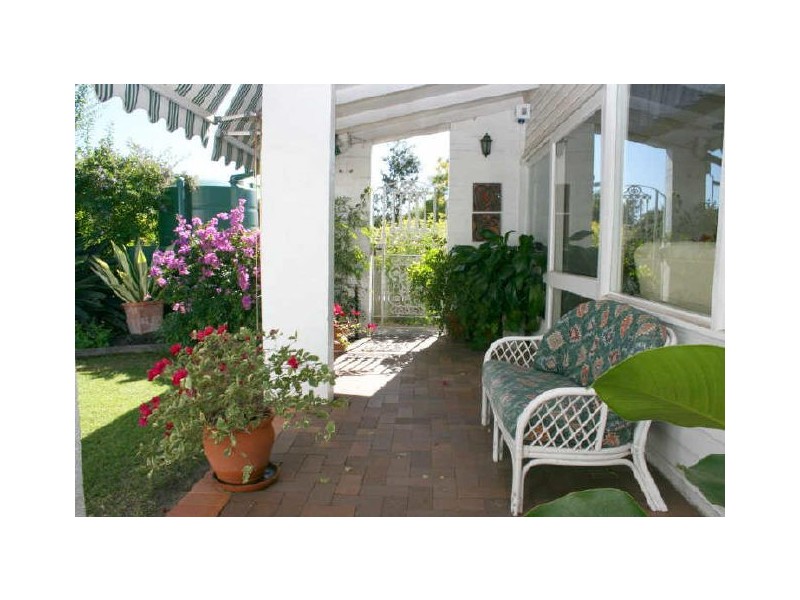 41 Strathspey Street, Kenmore QLD 4069