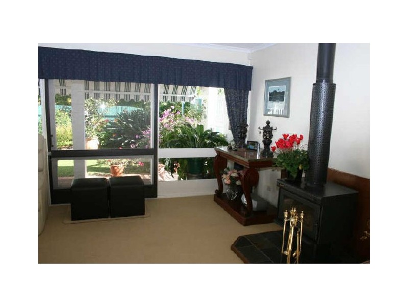 41 Strathspey Street, Kenmore QLD 4069