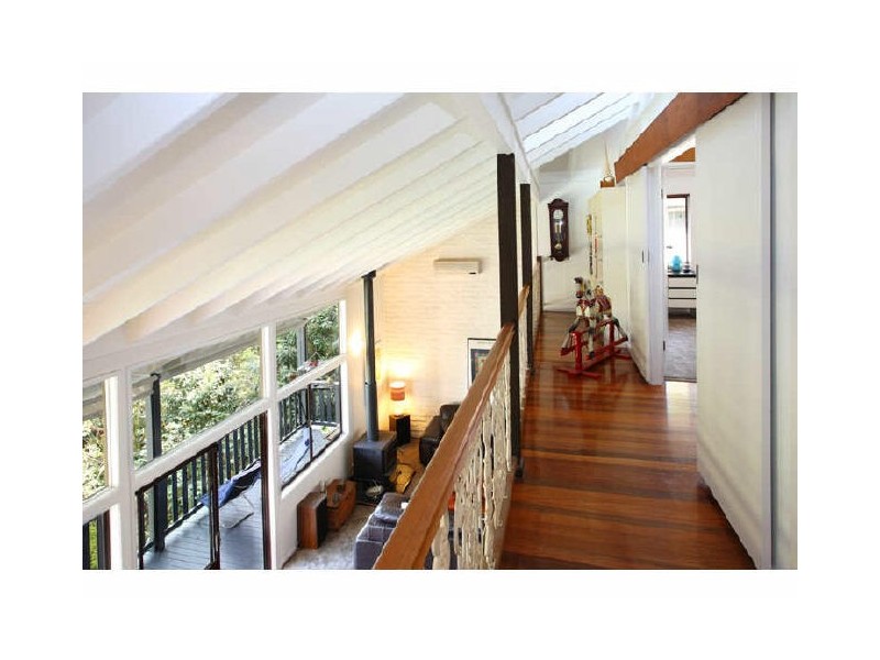 34 Pentlay Street, Kenmore QLD 4069