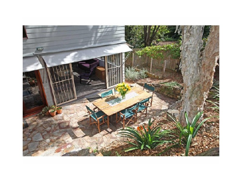 34 Pentlay Street, Kenmore QLD 4069