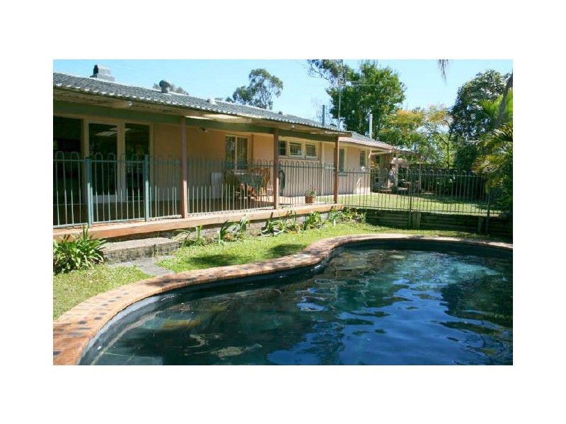 122 Kenmore Road, Kenmore QLD 4069