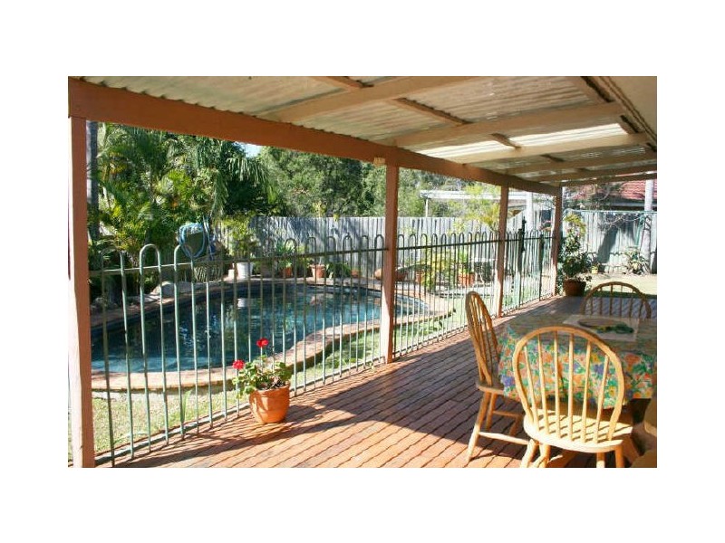 122 Kenmore Road, Kenmore QLD 4069