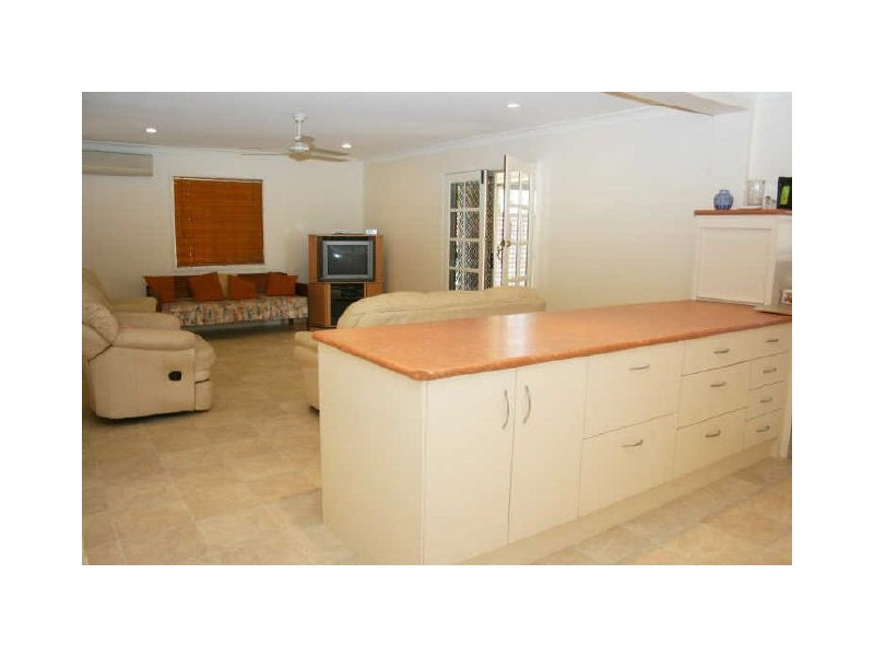 122 Kenmore Road, Kenmore QLD 4069