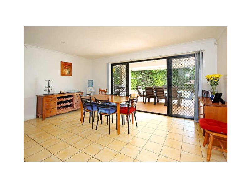 71 Kensington Cicuit, Brookfield QLD 4069