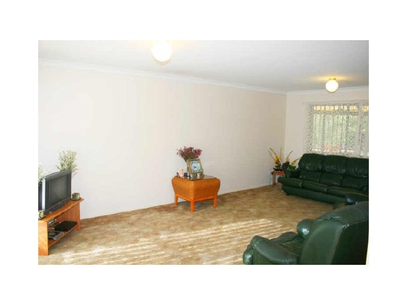 44 Ghost Gum St, Bellbowrie QLD 4070