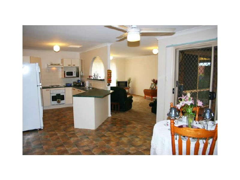 44 Ghost Gum St, Bellbowrie QLD 4070