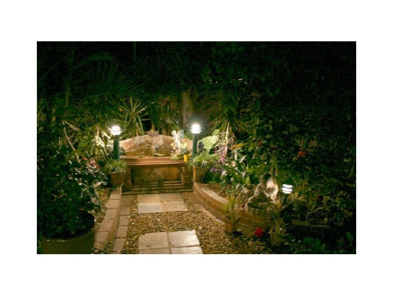 44 Ghost Gum St, Bellbowrie QLD 4070