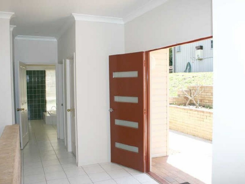 52 Banksia Drive, Mount Crosby QLD 4306