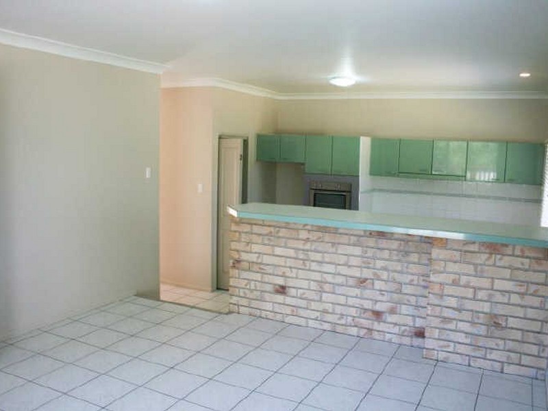 52 Banksia Drive, Mount Crosby QLD 4306