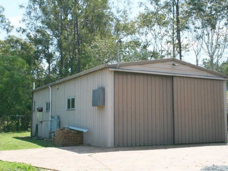 52 Banksia Drive, Mount Crosby QLD 4306