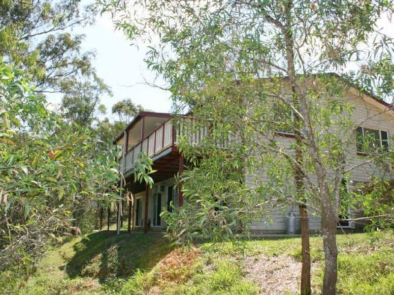 52 Banksia Drive, Mount Crosby QLD 4306