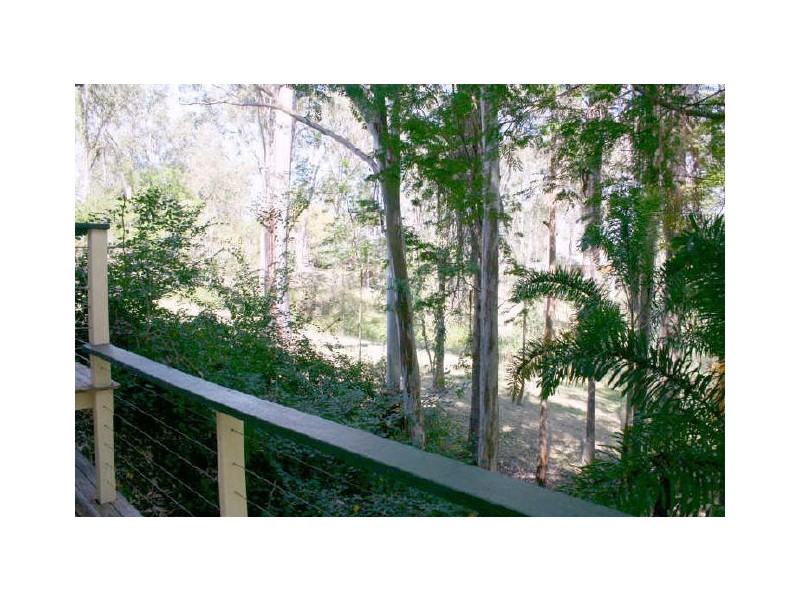 5 Yarawa St, Kenmore QLD 4069