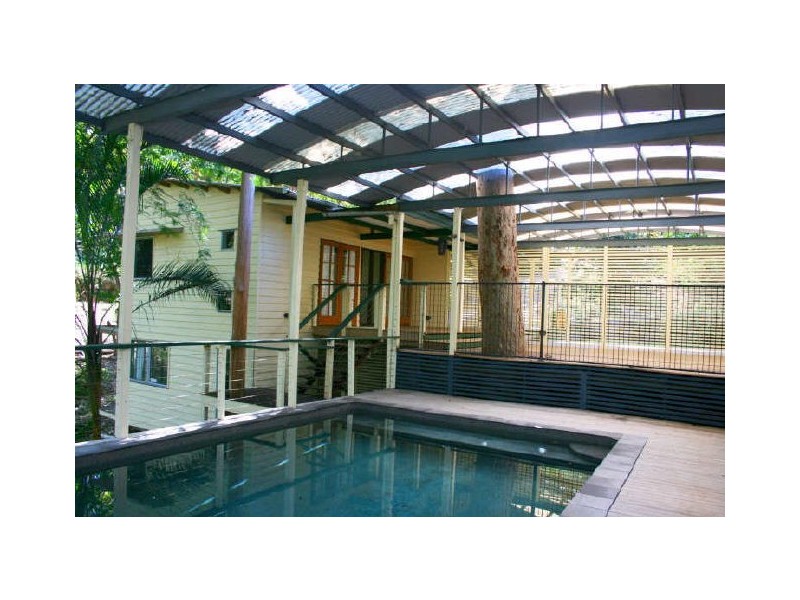 5 Yarawa St, Kenmore QLD 4069