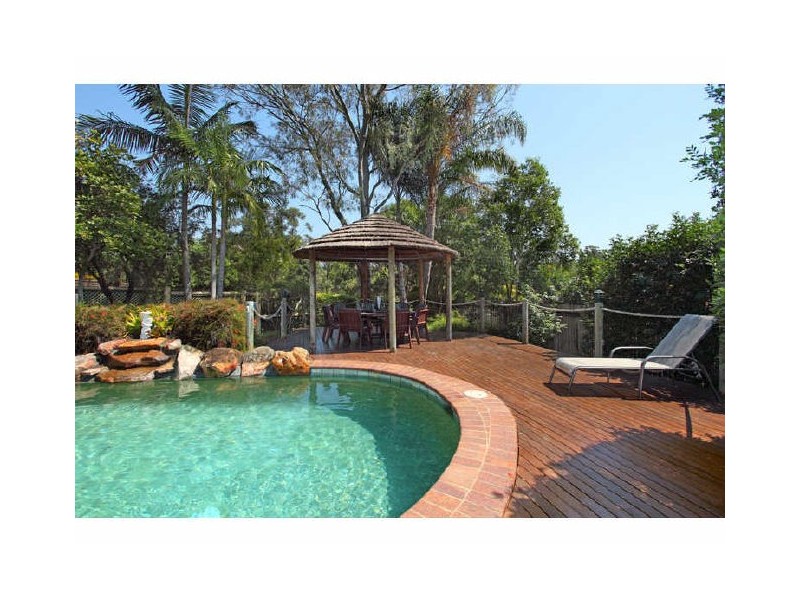 7 Olley Court, Brookfield QLD 4069