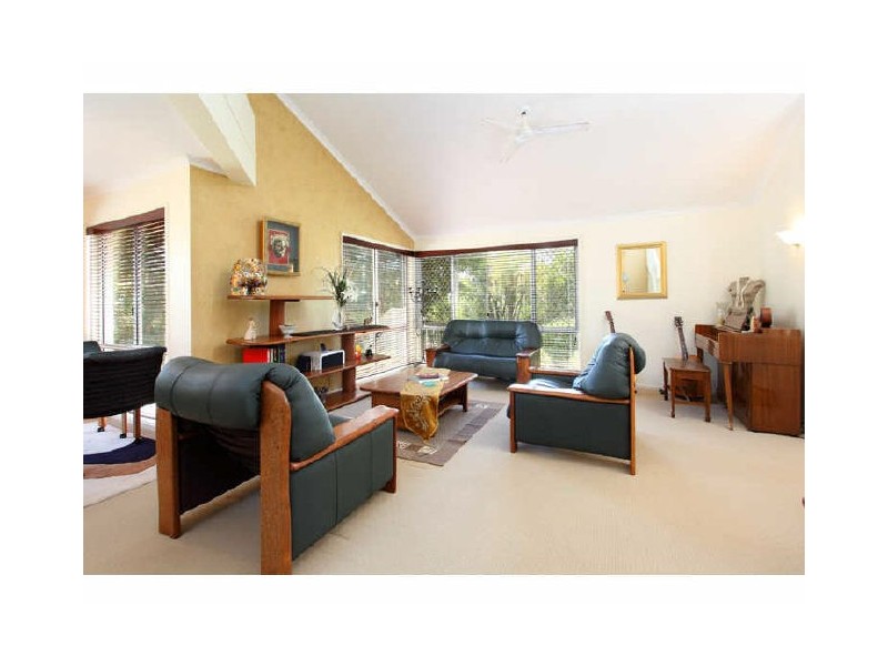 7 Olley Court, Brookfield QLD 4069