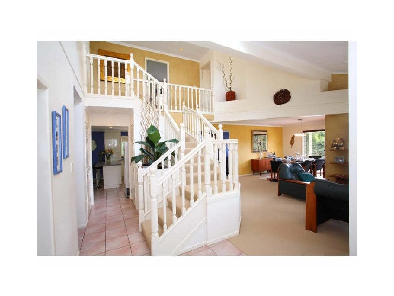 7 Olley Court, Brookfield QLD 4069