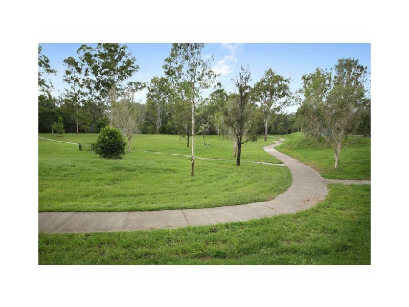 7 Olley Court, Brookfield QLD 4069