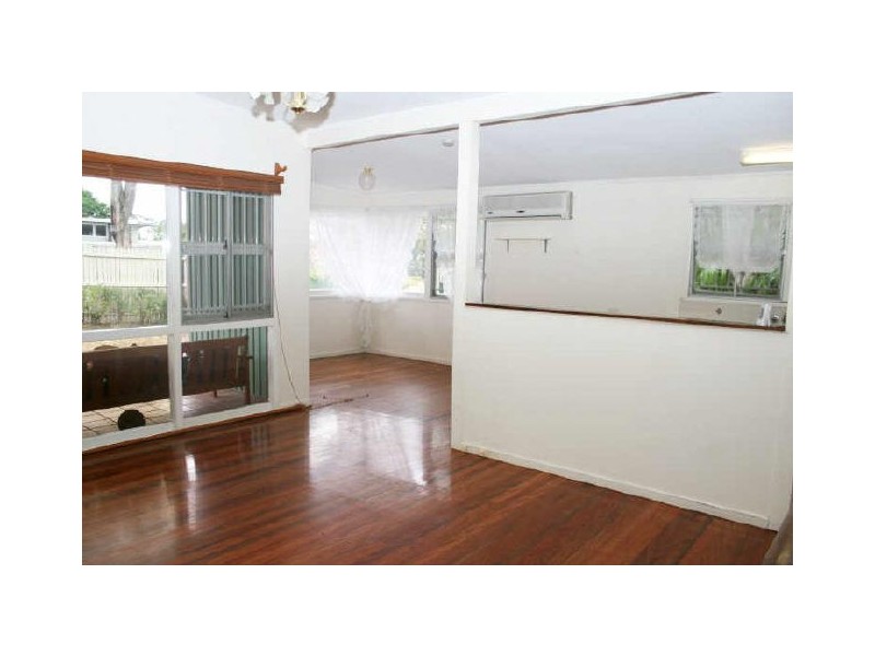 61 Kenmore Road, Kenmore QLD 4069