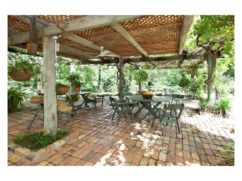 101 Layfield Road, Anstead QLD 4070