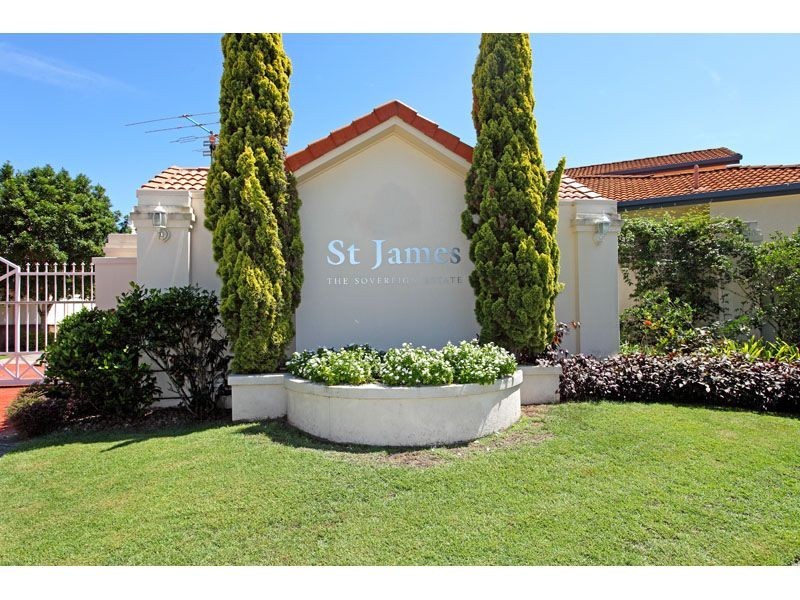 16/50 Boblynne Street, Chapel Hill QLD 4069