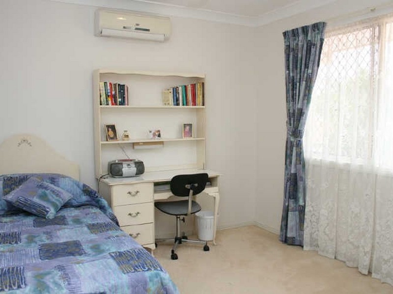 16/50 Boblynne Street, Chapel Hill QLD 4069