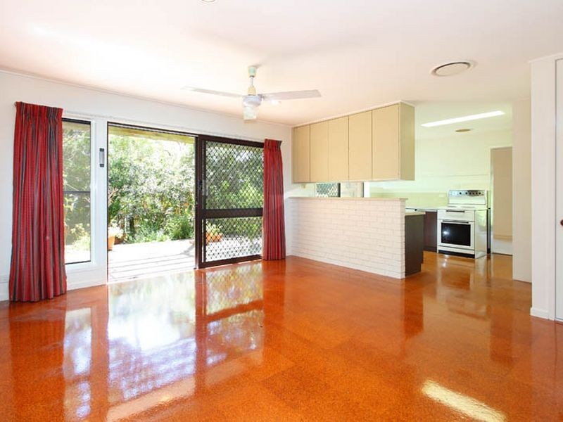 16 Norman Street, Fig Tree Pocket QLD 4069