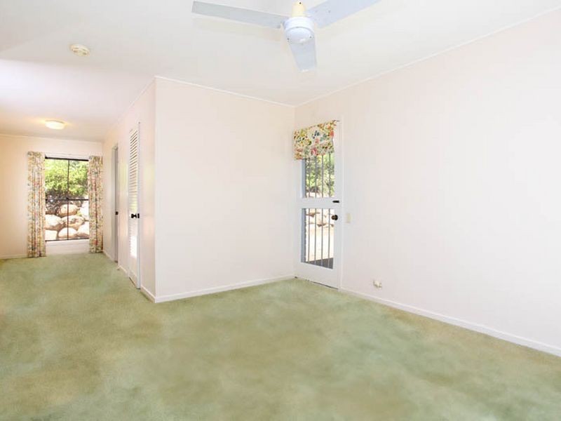 16 Norman Street, Fig Tree Pocket QLD 4069