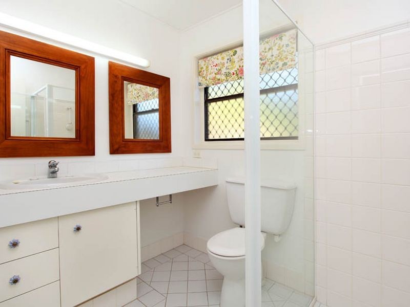 16 Norman Street, Fig Tree Pocket QLD 4069