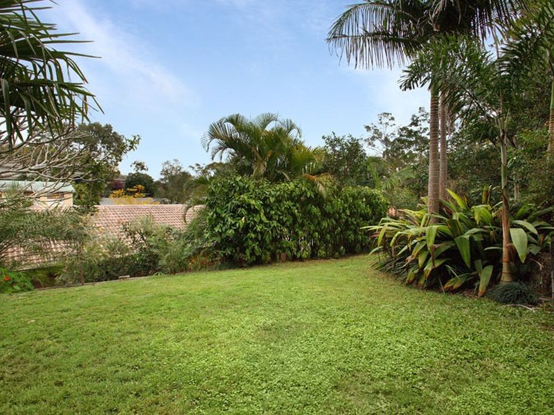 13 Dusk Steet, Kenmore QLD 4069