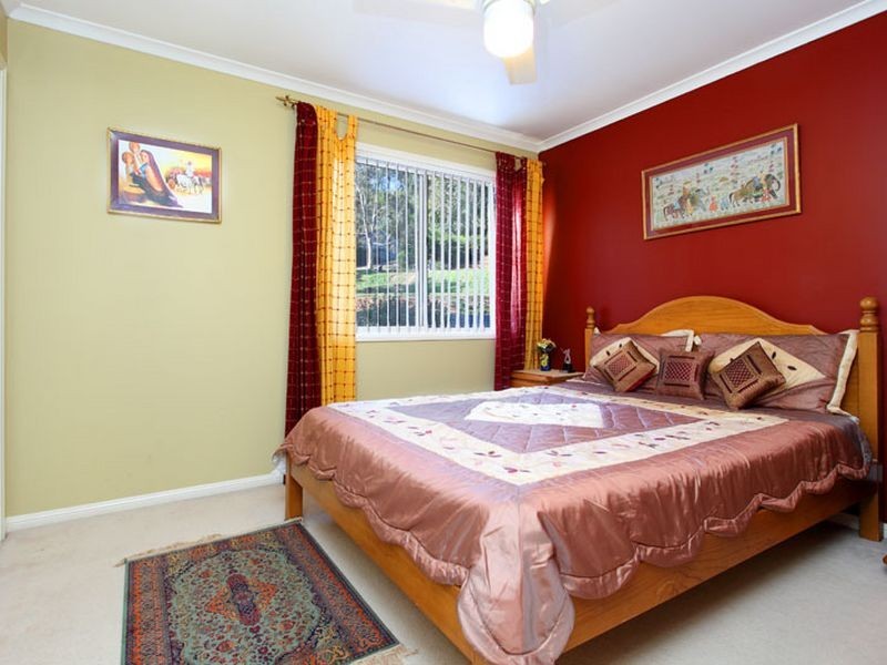 31 Palm Street, Kenmore QLD 4069
