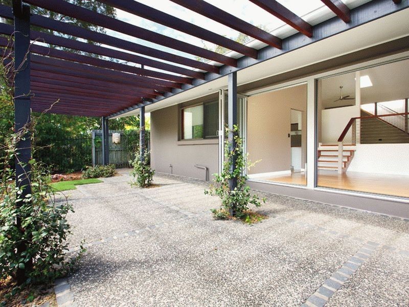 72 Twilight Street, Kenmore QLD 4069