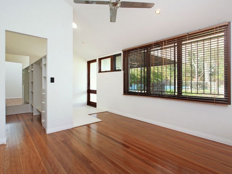 72 Twilight Street, Kenmore QLD 4069