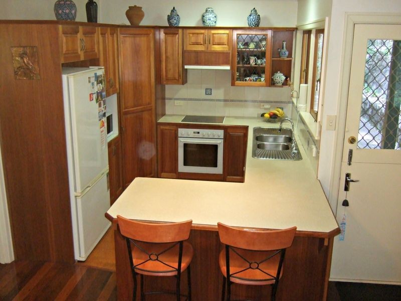 59 Moordale Street, Chapel Hill QLD 4069